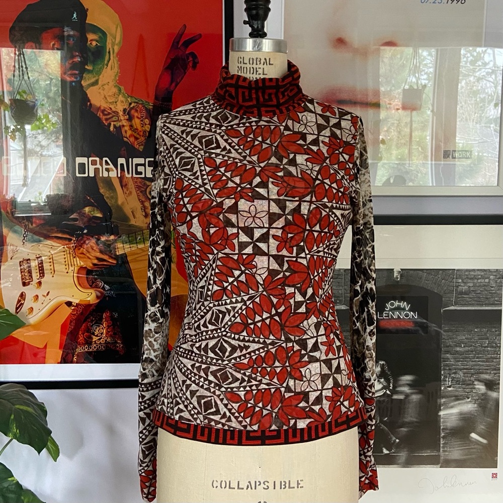 Vintage turtleneck